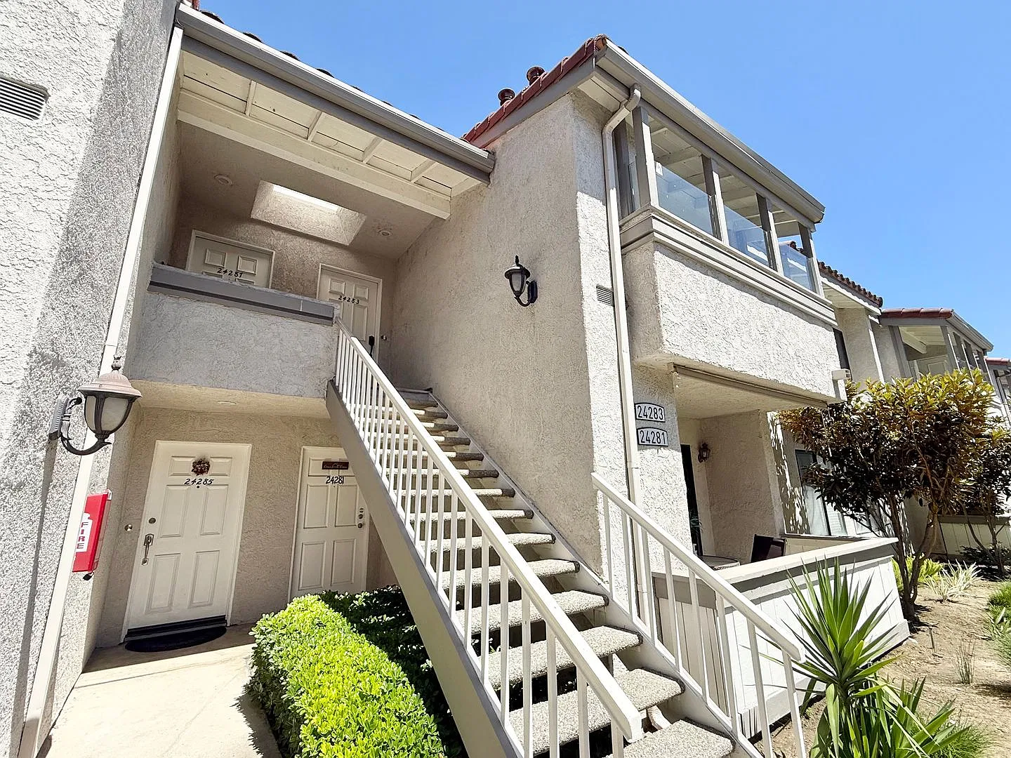 Charming 1 Bed 1 Bath in a gated community. — Photo 2