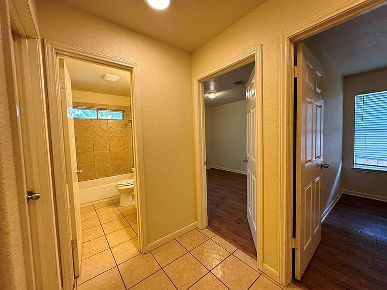 7309 Ritchie Dr — Photo 13