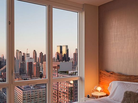 3rd image of 605 W 42nd St APT 52N