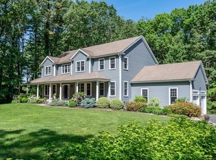 26 Sedgemeadow Rd, Wayland, MA 01778