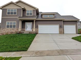 1805 Saint Olav Ave, Mount Horeb, WI 53572