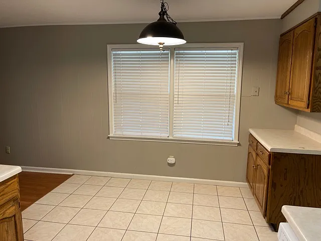 809 Southwest Dr — Photo 5
