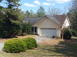 6004 Robin Rd, Pleasant Hill, IA 50327