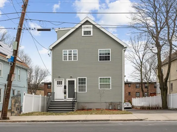 235 Webster Ave #2, Chelsea, MA 02150