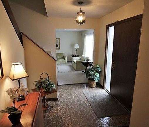 3rd image of 1434 Woodlake Blvd