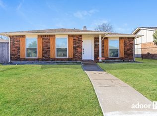 8810 Miami Dr, Rowlett, TX 75088