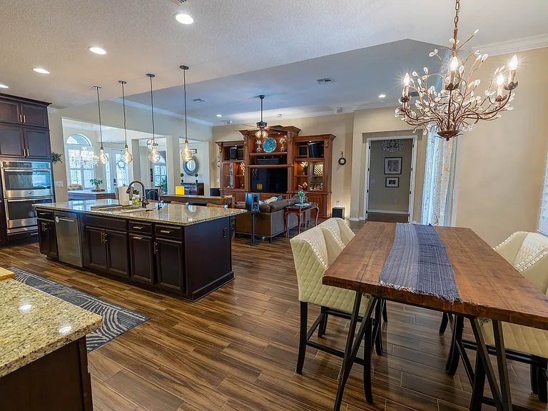 Kitchen, Living Room & Dining Nook