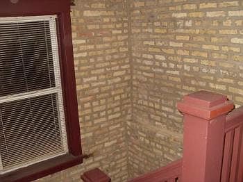 3rd image of 1935 N Kedzie Ave