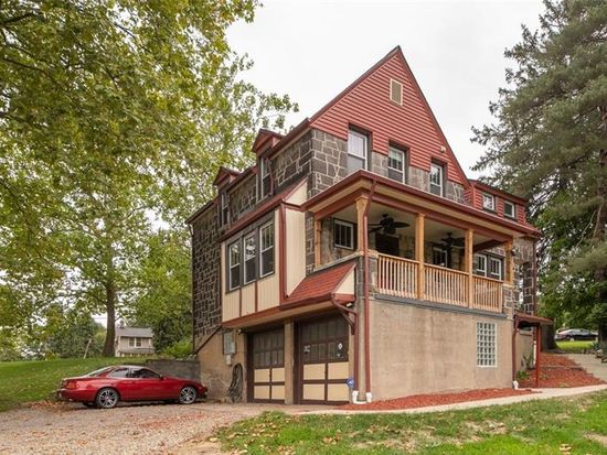 10806 Frankstown Rd Pittsburgh Pa 15235 Zillow