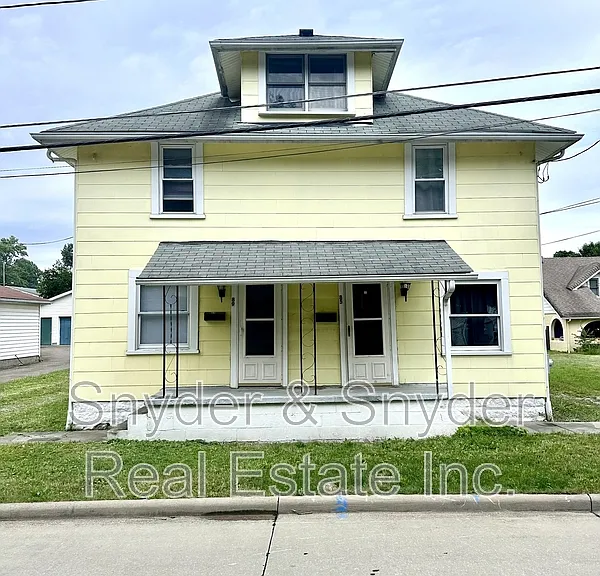 89 2nd Ave — Photo 1