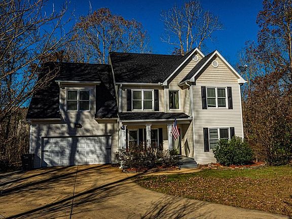 2nd image of 62 Hampton Forest Ct