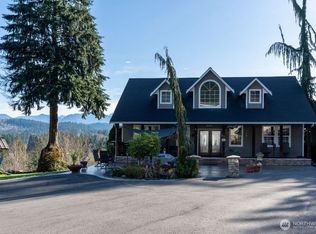 7516 Skinner Rd, Granite Falls, WA 98252