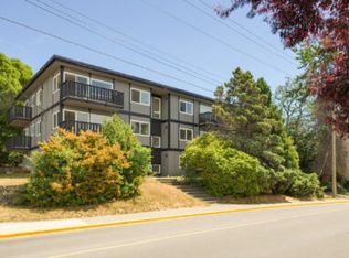 435 Lampson St #103, Esquimalt, BC V9A 5Y9