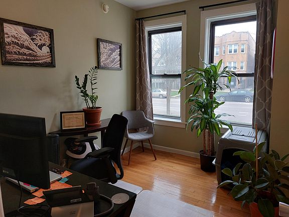 3rd image of 2558 N Hamlin Ave