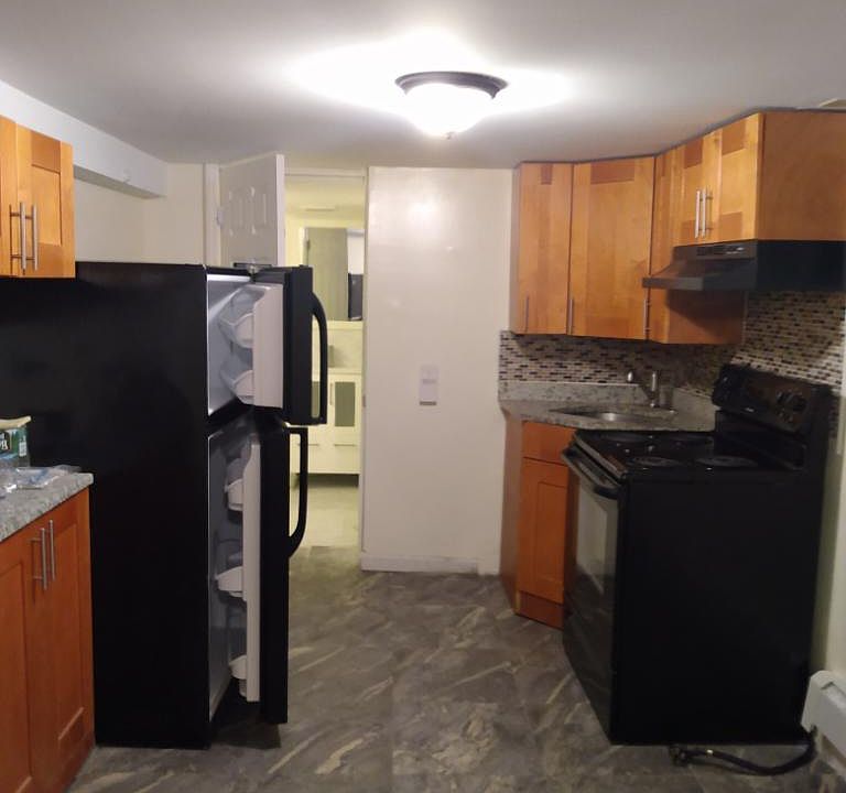 1st image of 10929 204th St