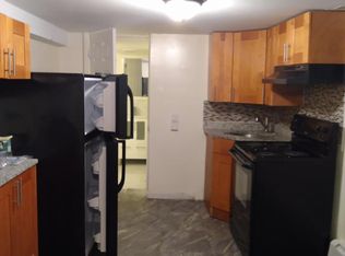 10929 204th St, Jamaica, NY 11412