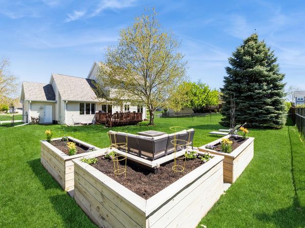 519 Poe Cir, Ames, IA 50014