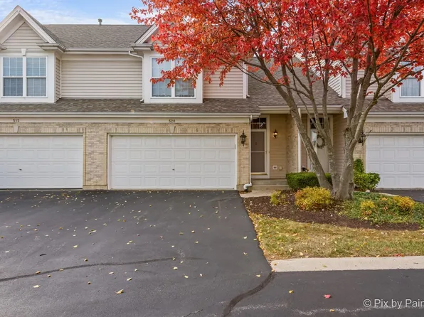 520 W Danbury Dr #520, Cary, IL 60013