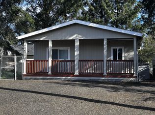 834 Teal Ct SE, Ocean Shores, WA