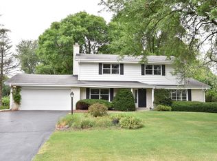 15060 Santa Maria Dr, Brookfield, WI 53005