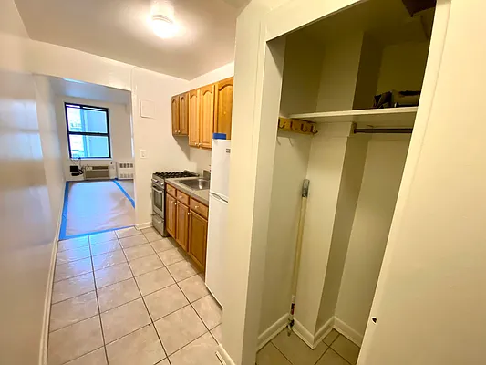 Rented by Corcoran | media 1