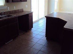 1st image of 3708 Parkside Cir