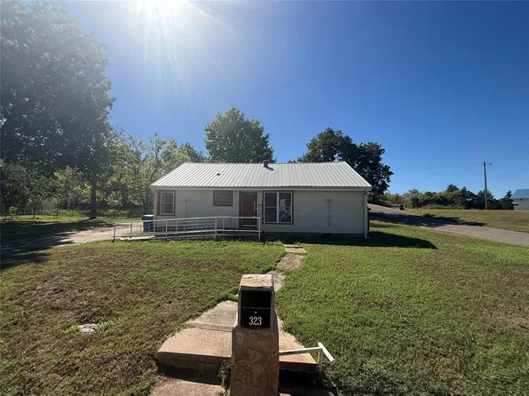 323 W 6th St, Chandler, OK 74834
