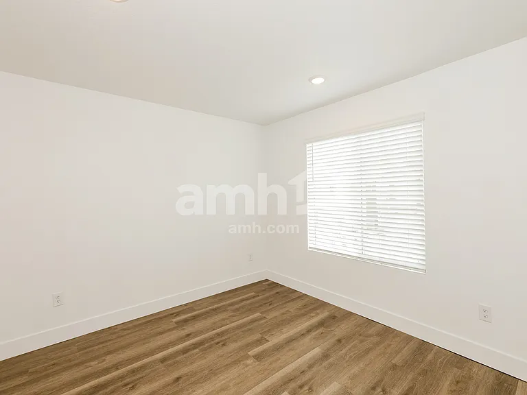 9579 Marchmont Rd — Photo 12