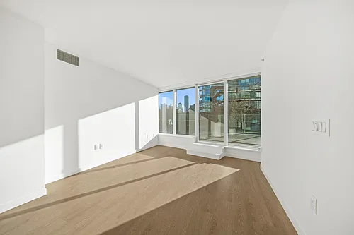 Floor plan E407