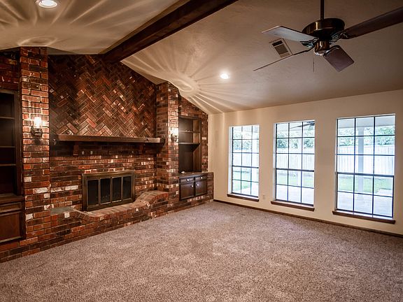 5th image of 850 Ascot Cir