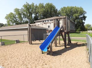 1002 7th St SE #102, Saint Cloud, MN 56304