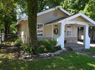 206 E Washington Ave, Bristow, OK 74010