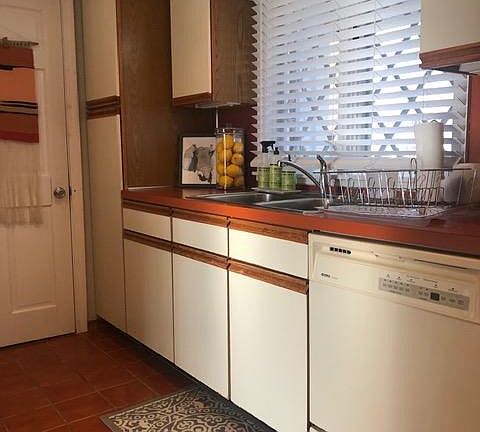 Kitchen with D/W