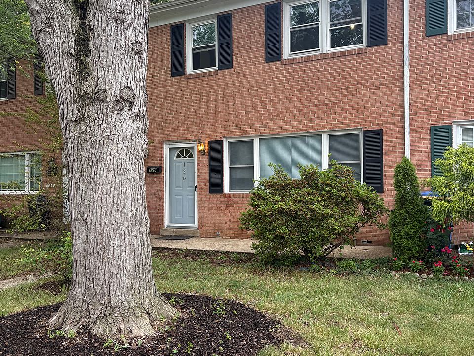 1st image of 120 Charles Pl
