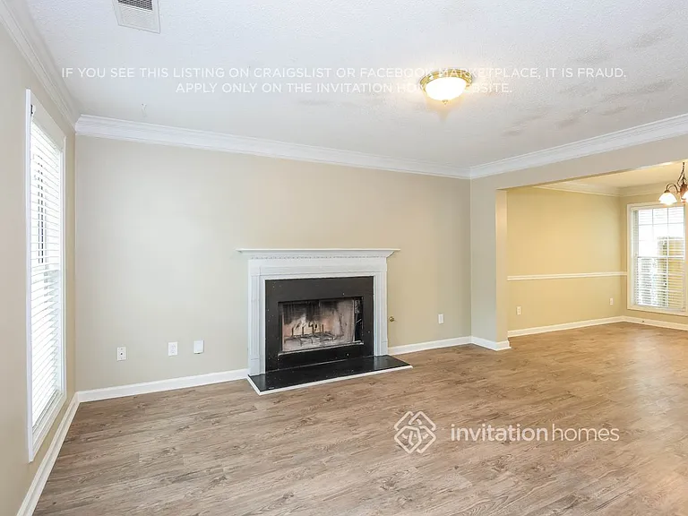 940 Twin Brook Ct — Photo 4