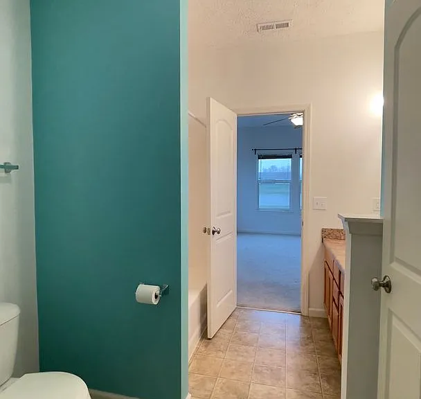 3232 Huxley Dr — Photo 15