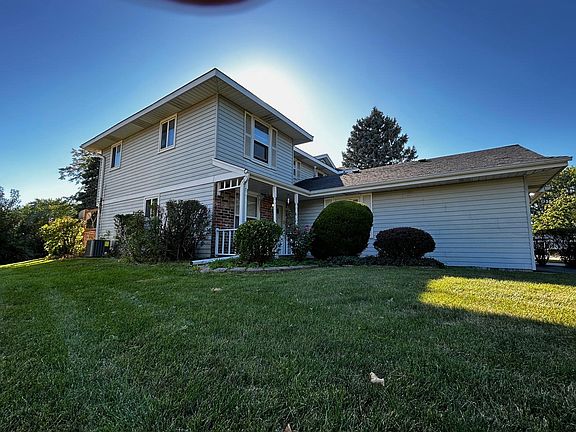 2nd image of 1531 Lighthouse Dr