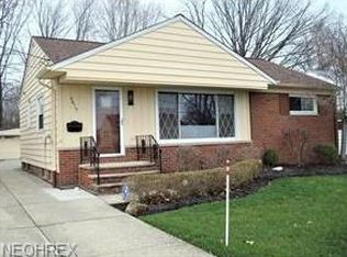6617 Queens Park Ave, Mayfield Heights, OH 44124