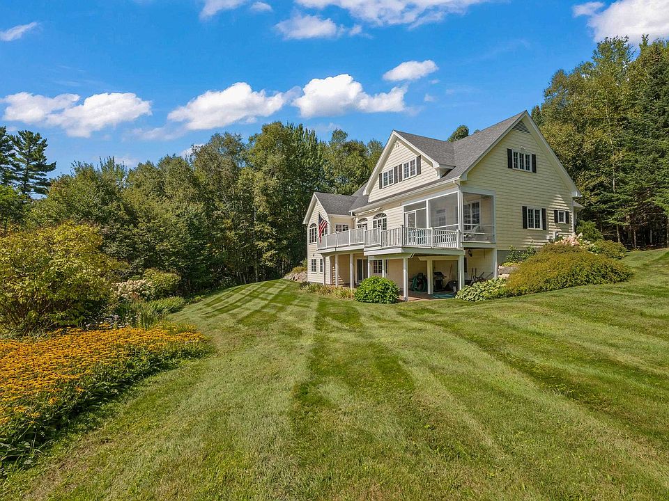 1st image of 54 Woodbine Lane