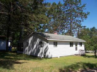 201 Willow Dr, Roscommon, MI 48653