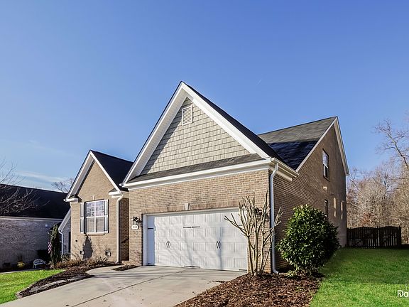 2nd image of 1638 Ashmead Ln