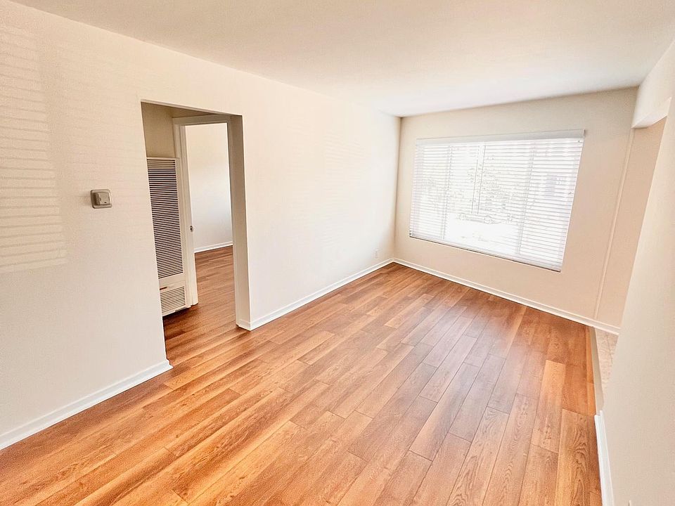 1st image of 794 San Jose Ave #4