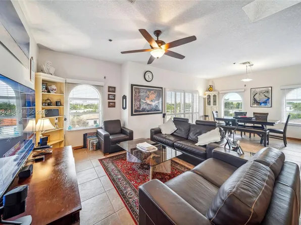 9008 Collins Ave APT 402, Surfside, FL 33154