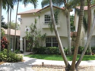 117 NW 108th Ave, Hollywood, FL 33026