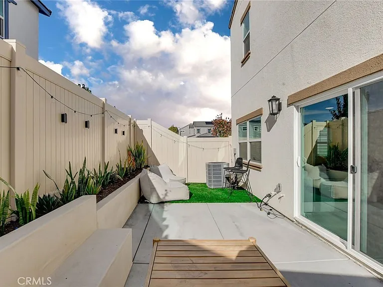 31969 Monet Pl — Photo 34