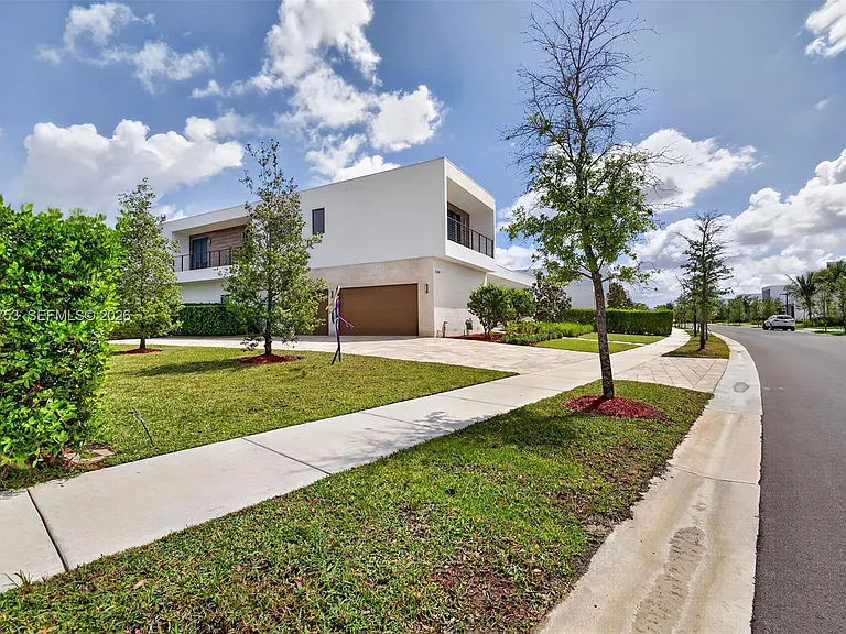 16709 Botaniko Dr N — Photo 7