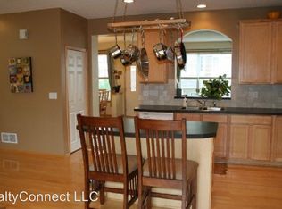 13719 54th Ave N, Plymouth, MN 55446