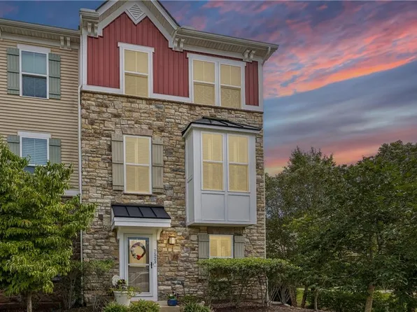 7523 Tealight Way, Williamsburg, VA 23188