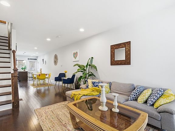 3rd image of 1012 McDonogh St #1