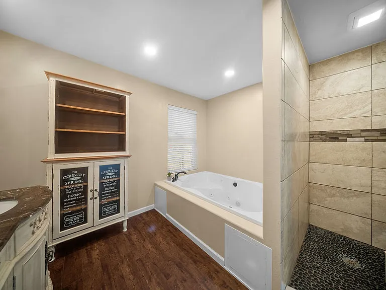 203 Farmer Dr — Photo 26